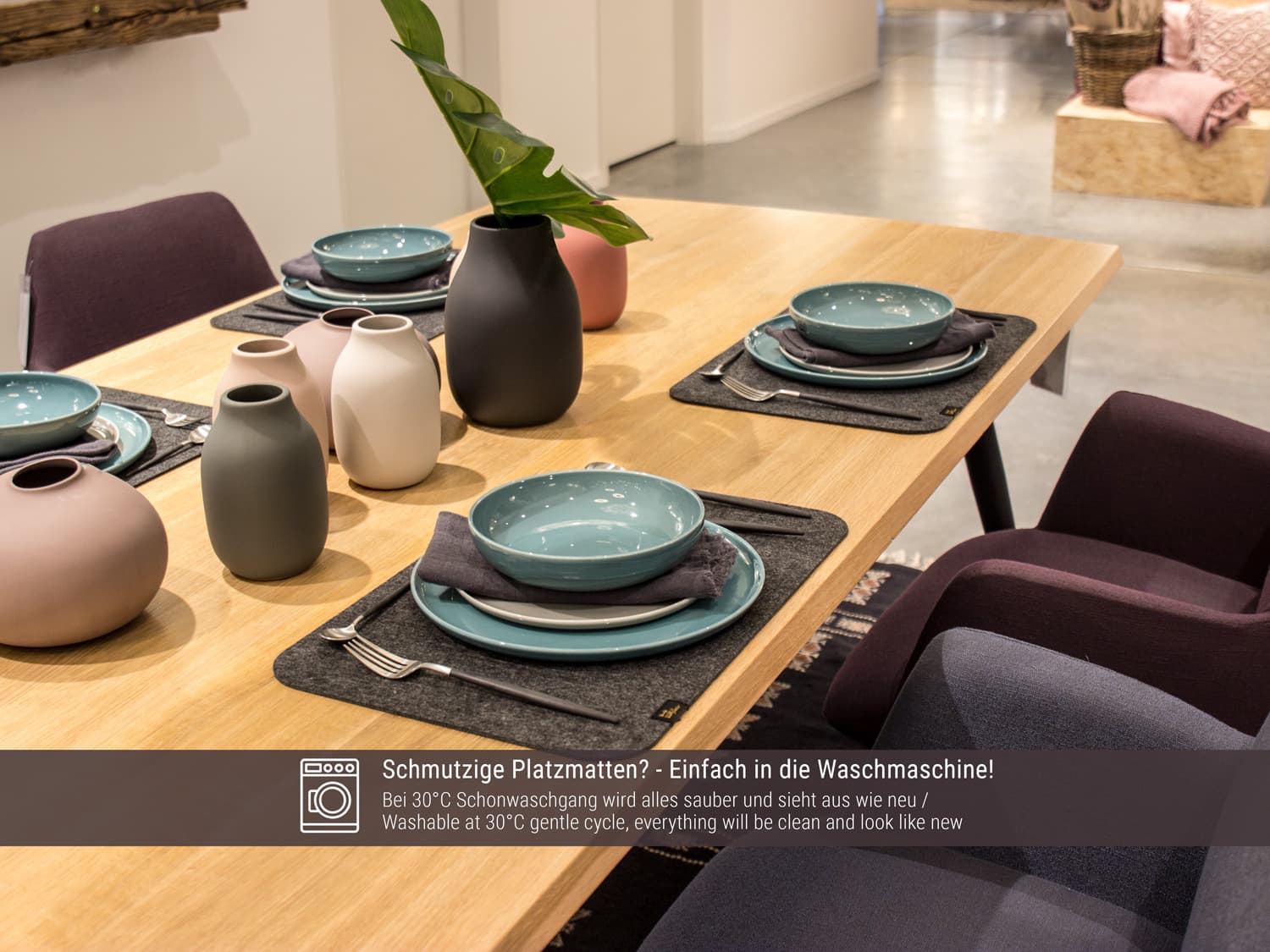 4er Set Platzmatten aus Filz in schwarz